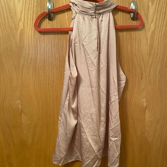 Large light pink White House black market draped halter top - Picture 2 of 4